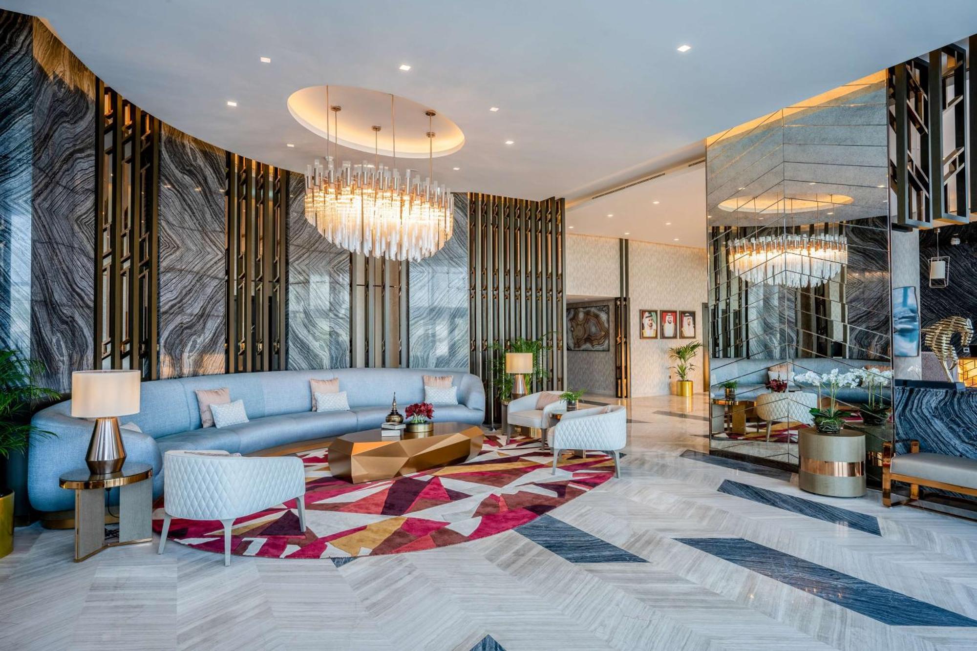 Radisson Dubai Damac Hills Hotel Exterior foto